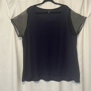 Eileen Fisher mesh sleeve silk t shirt blouse